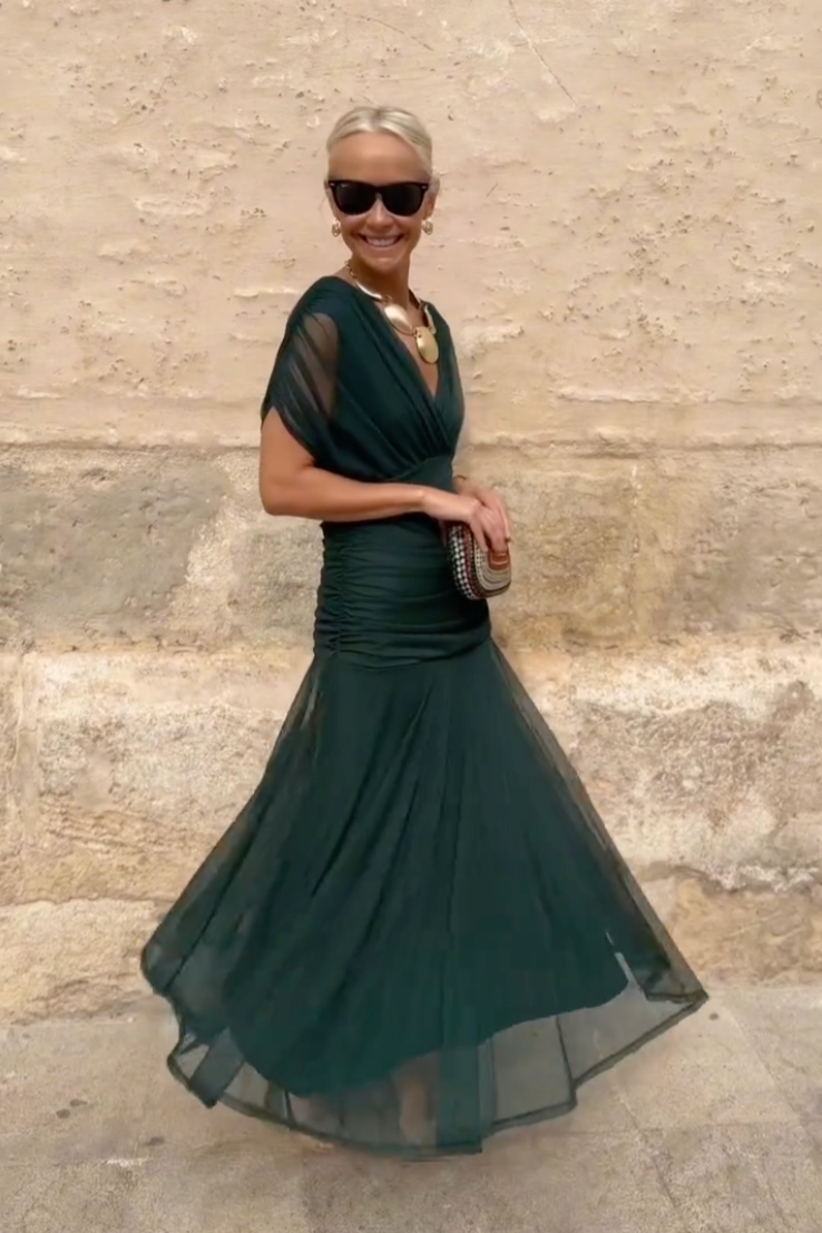 Luisa V kivágású ruha
