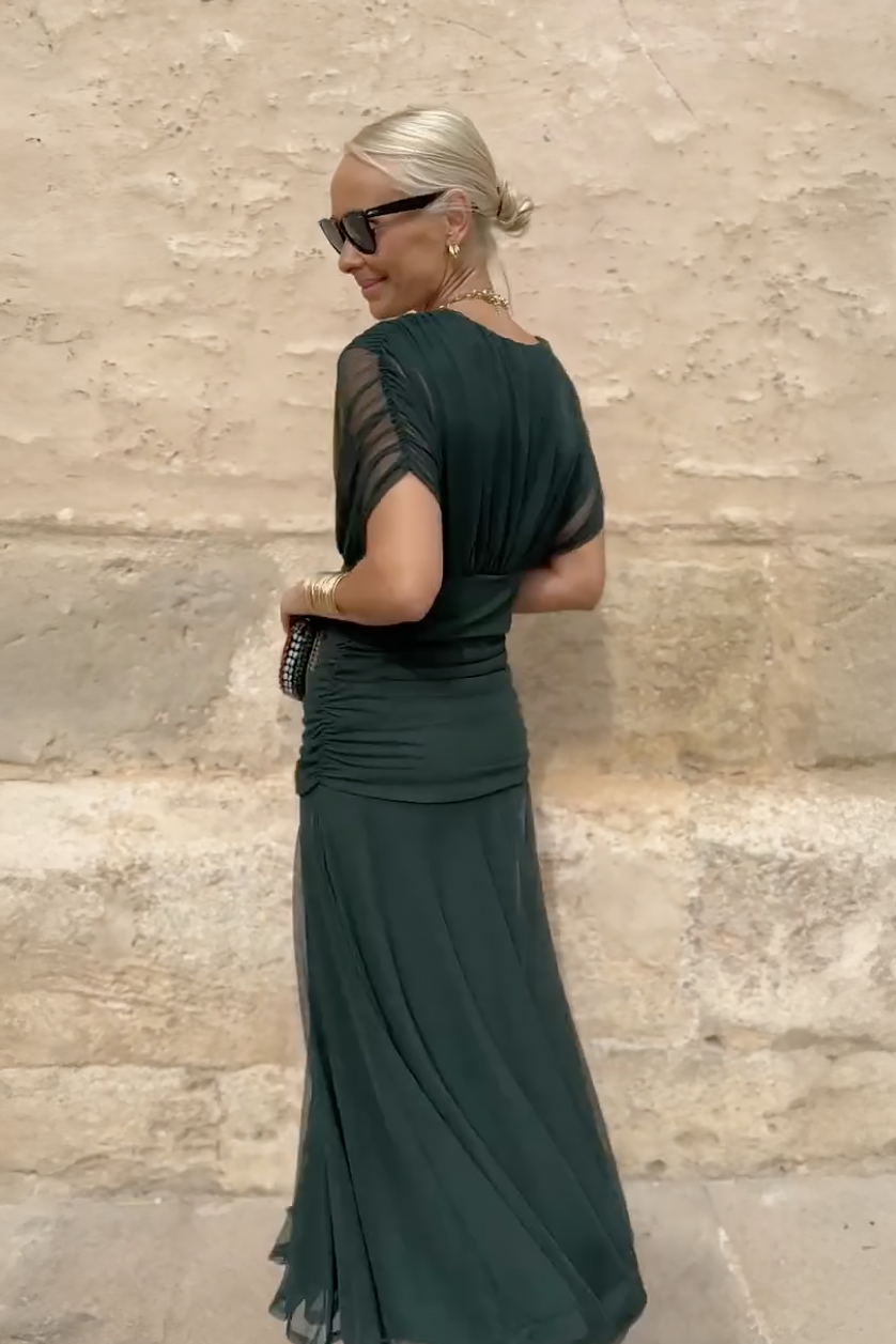 Luisa V kivágású ruha
