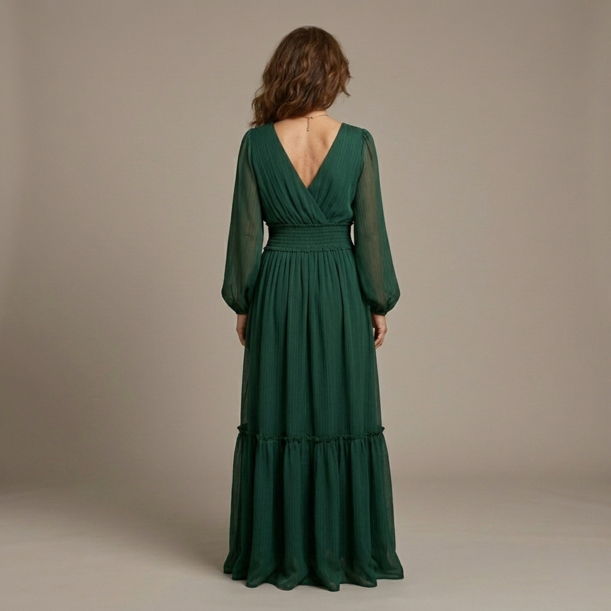 Maria – Chiffon dress V-neck