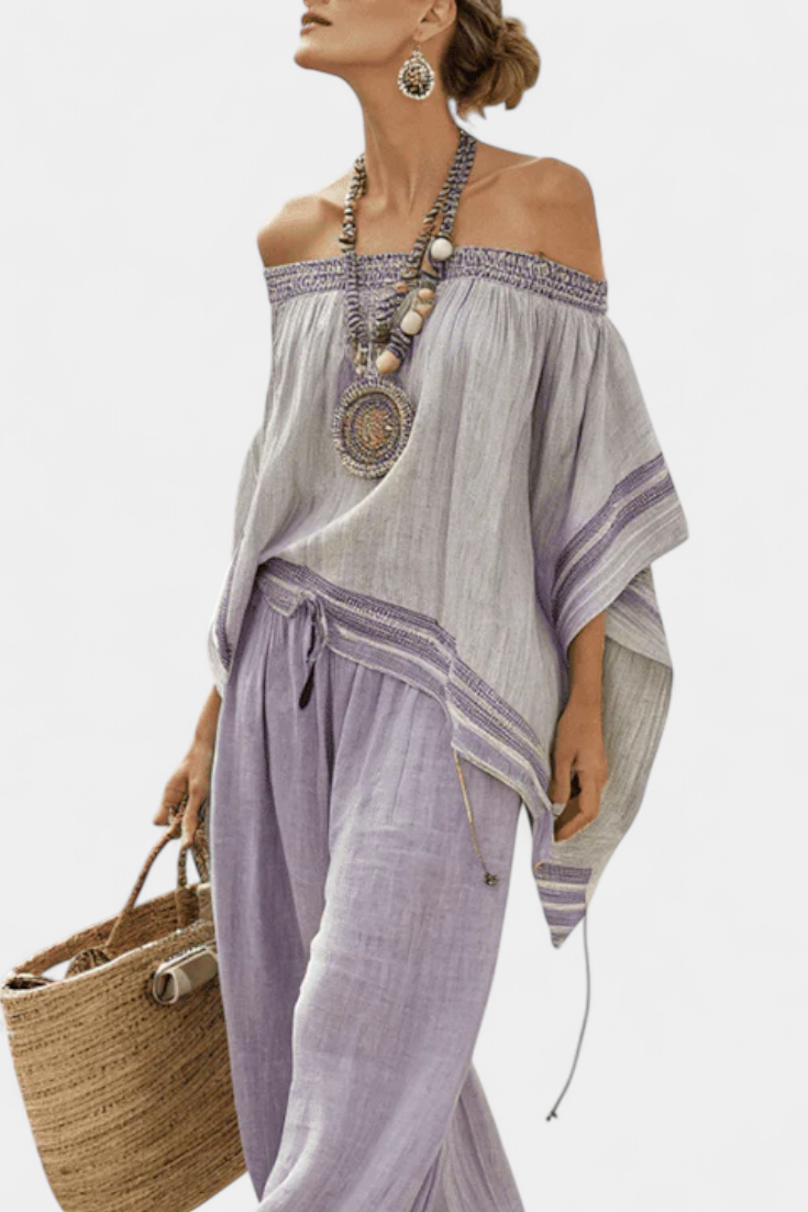 Striped bamboo top with off-the-shoulder design and wide-leg pants for an elegant and fresh style