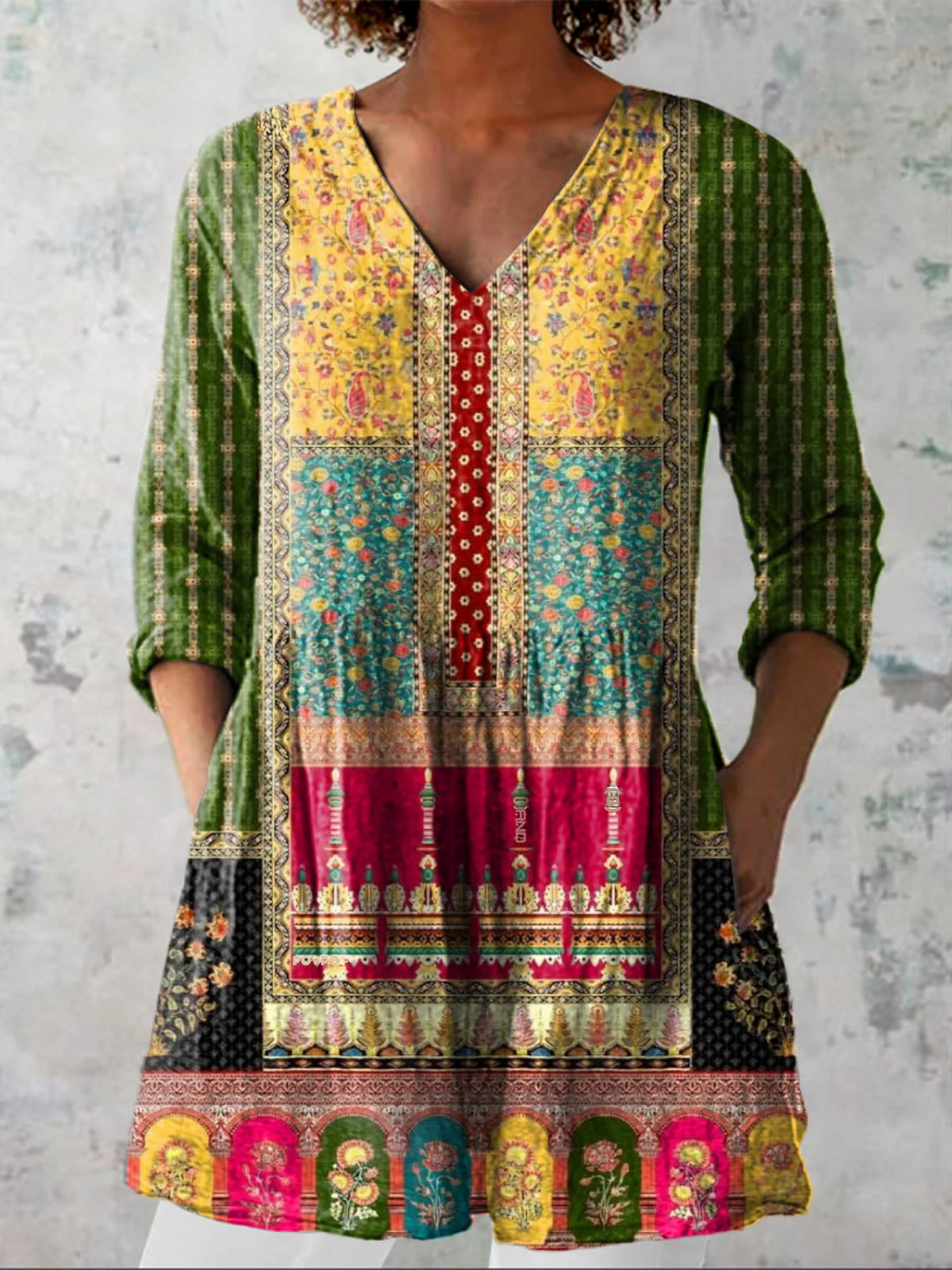 Emilie | Long blouse with V-neckline
