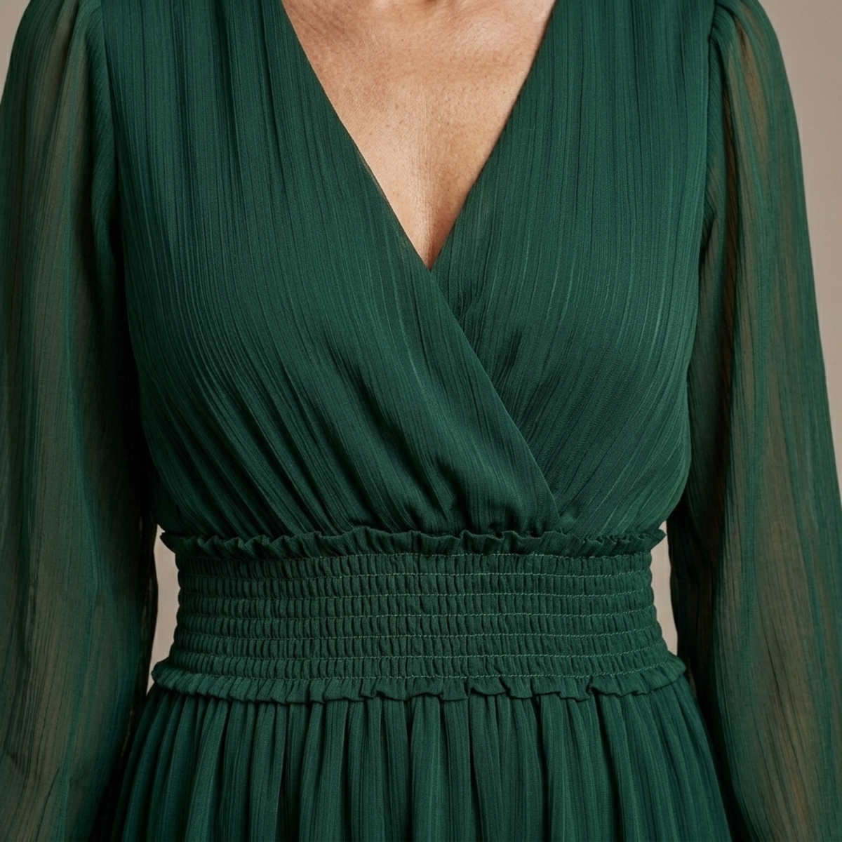 Maria – Chiffon ruha V dekoltú