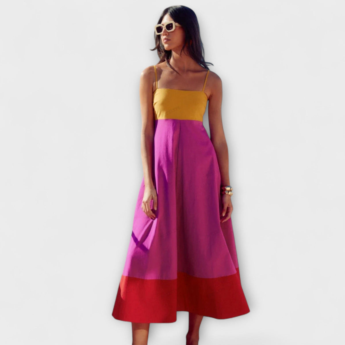 Sling dress in color block style