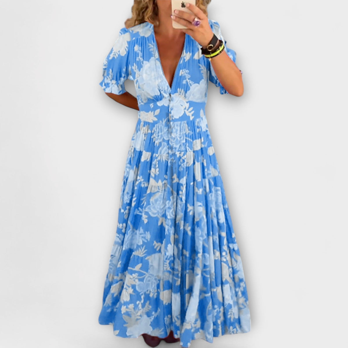 Catrisa - Floral dress with V-neckline and pockets