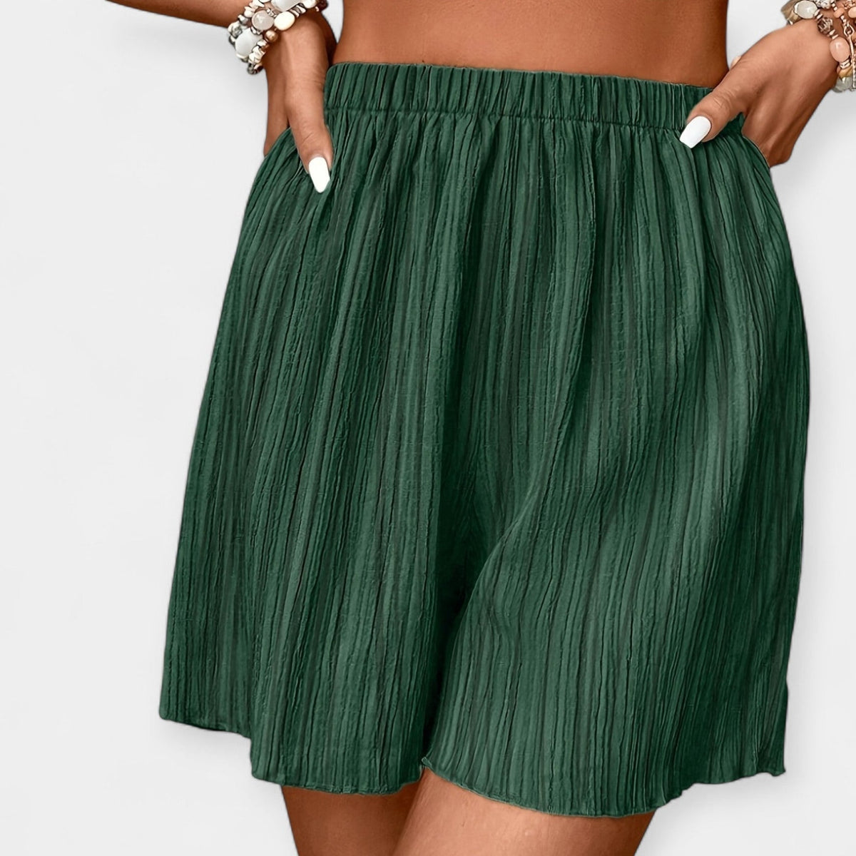 Stylish pleated shorts