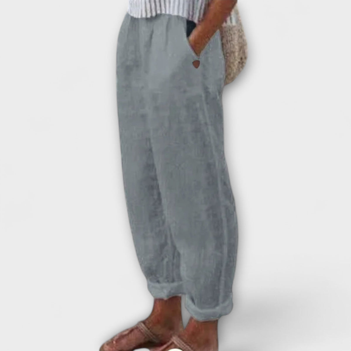 Klara - Soft-waisted trousers with side pockets