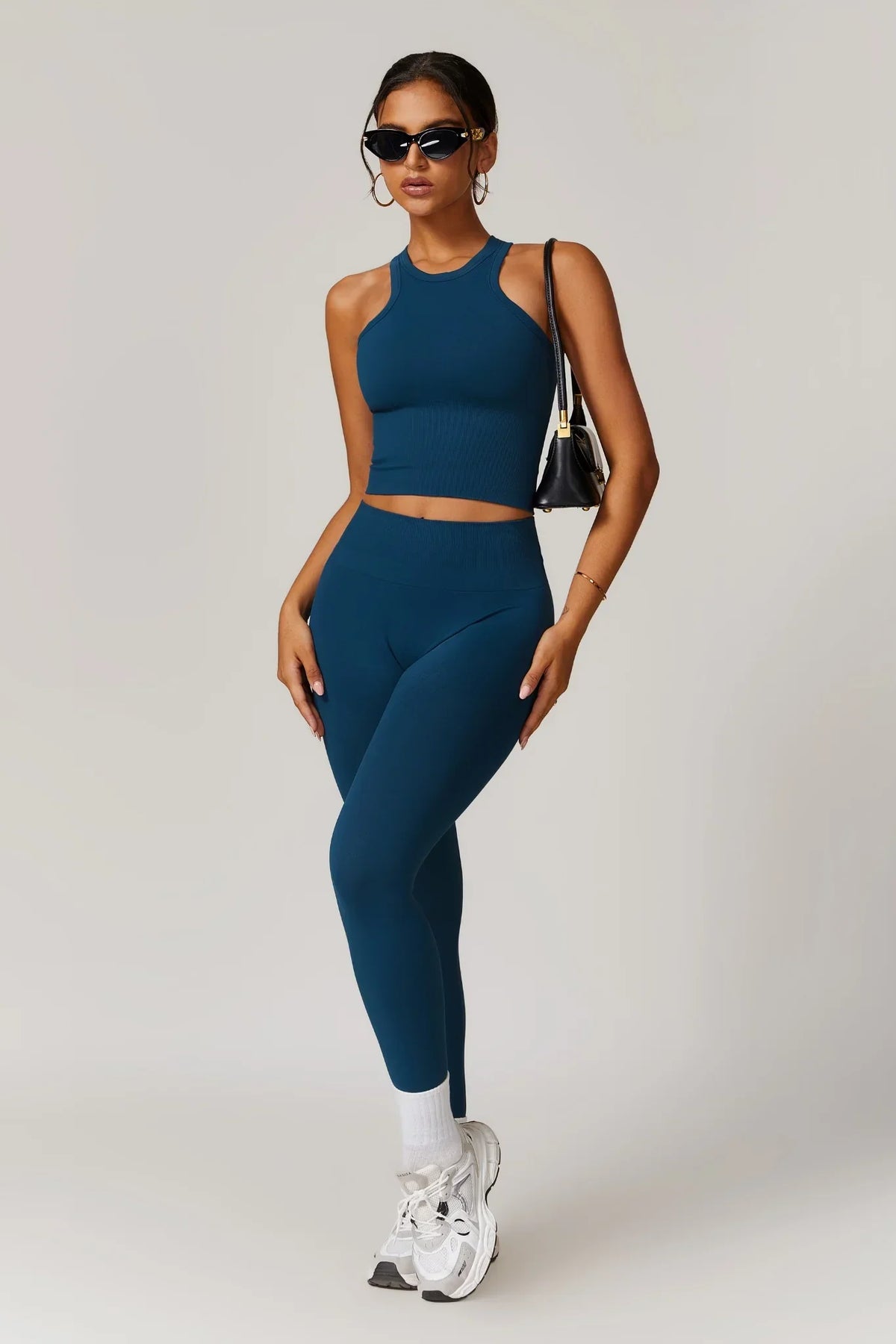 Chloe – Magas Derekú Leggings (Királykék)