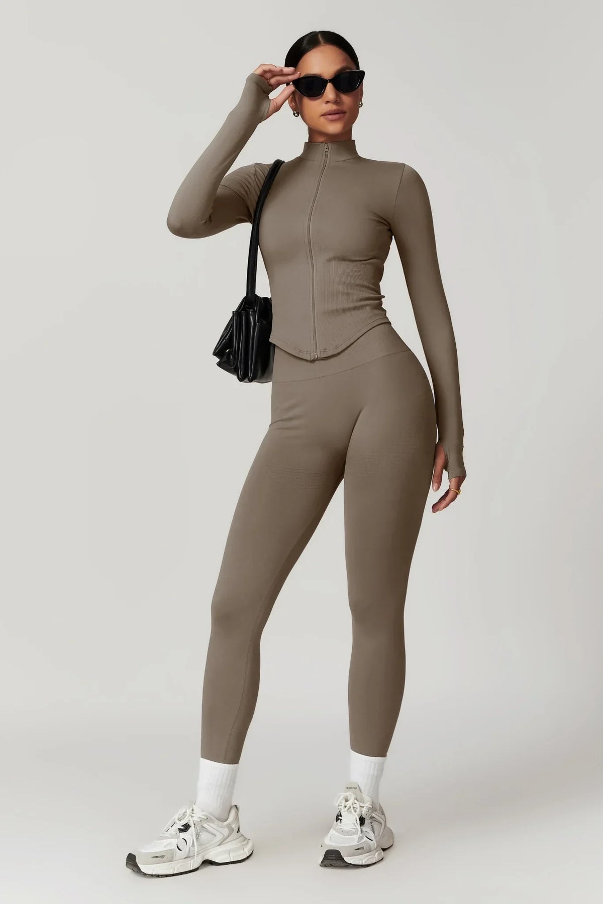 Chloe – Magas Derekú Leggings (Homok)