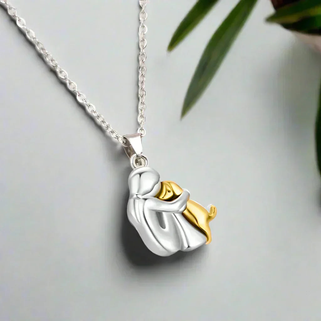 Hug Medallion Necklace