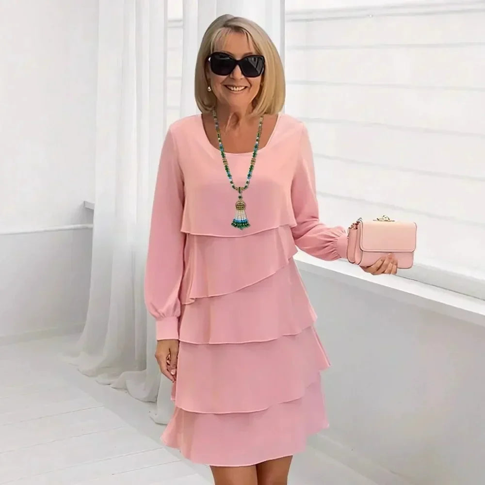Madeleine – Elegant, flowing dress with ruffles