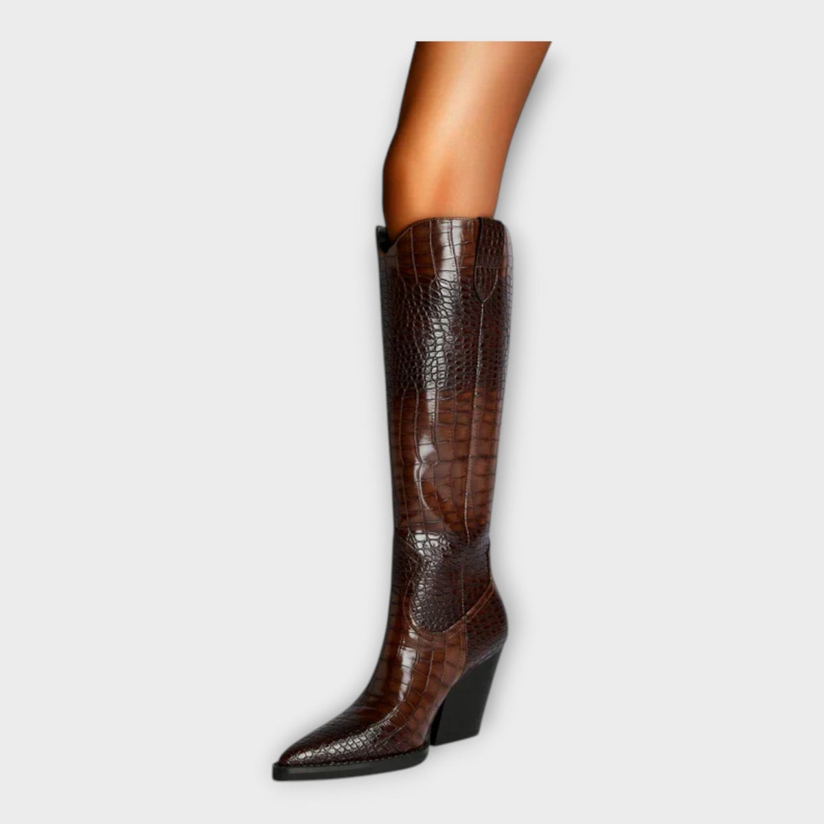 Crocodile print shoes with elegant heels
