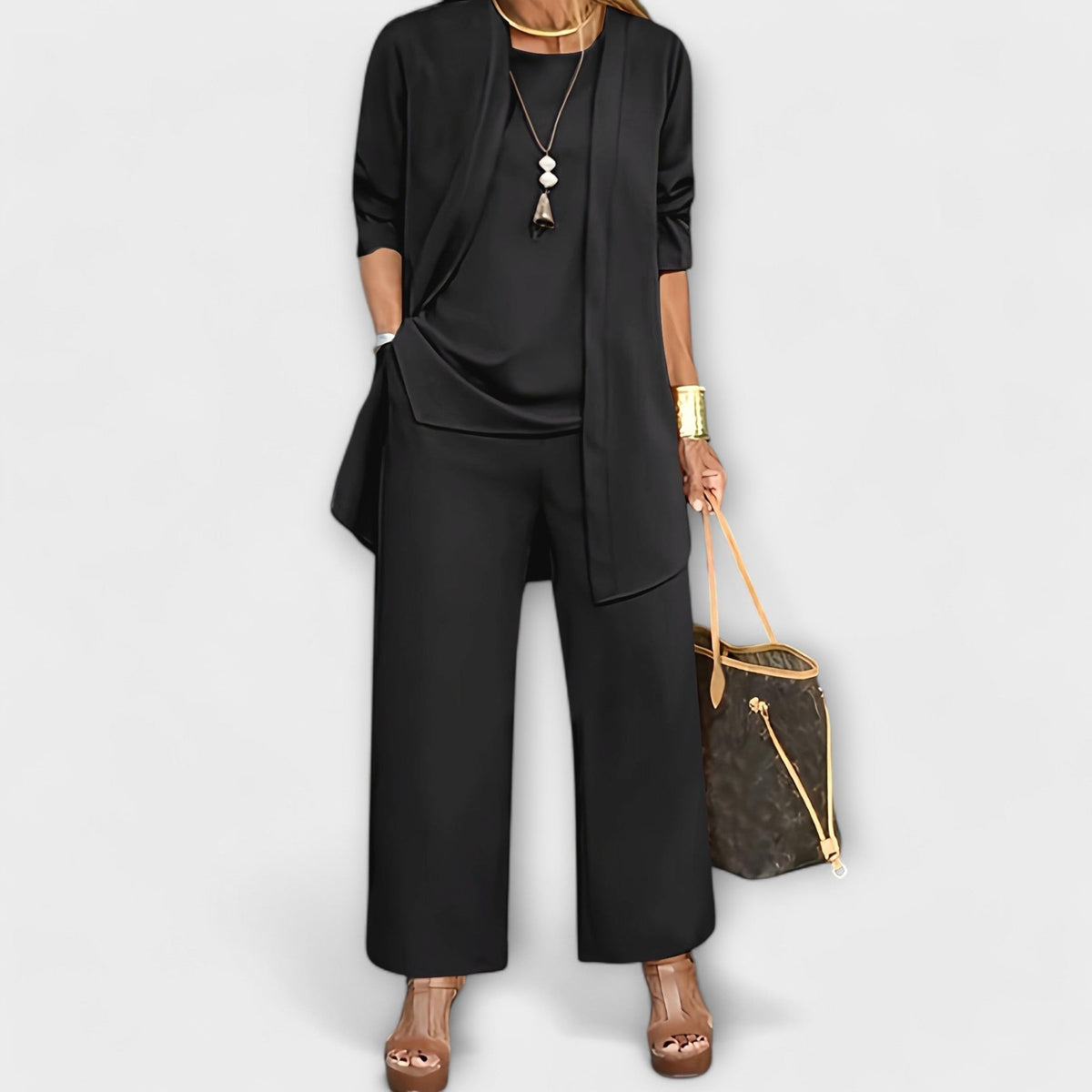 Comfortable three-piece set