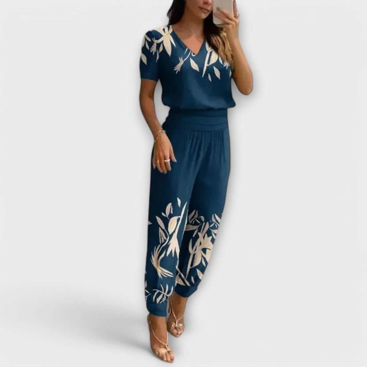 Irmelin – Elegant Set Top and Trousers