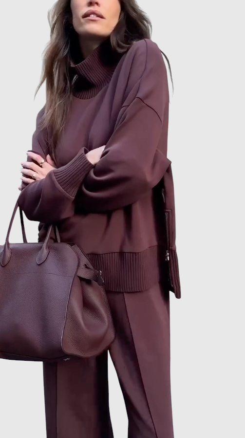 Jessi - Maximum Comfort: Pullover & Trousers