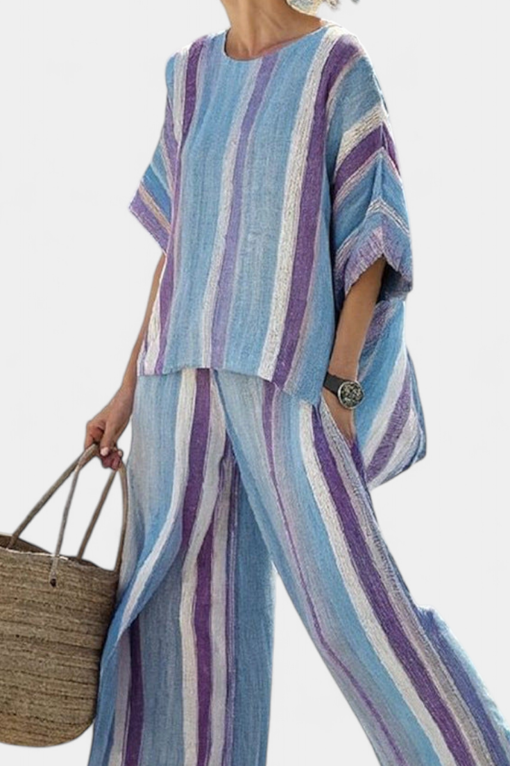 Elegant Daisy striped set in mauve and light blue shades for a sophisticated look