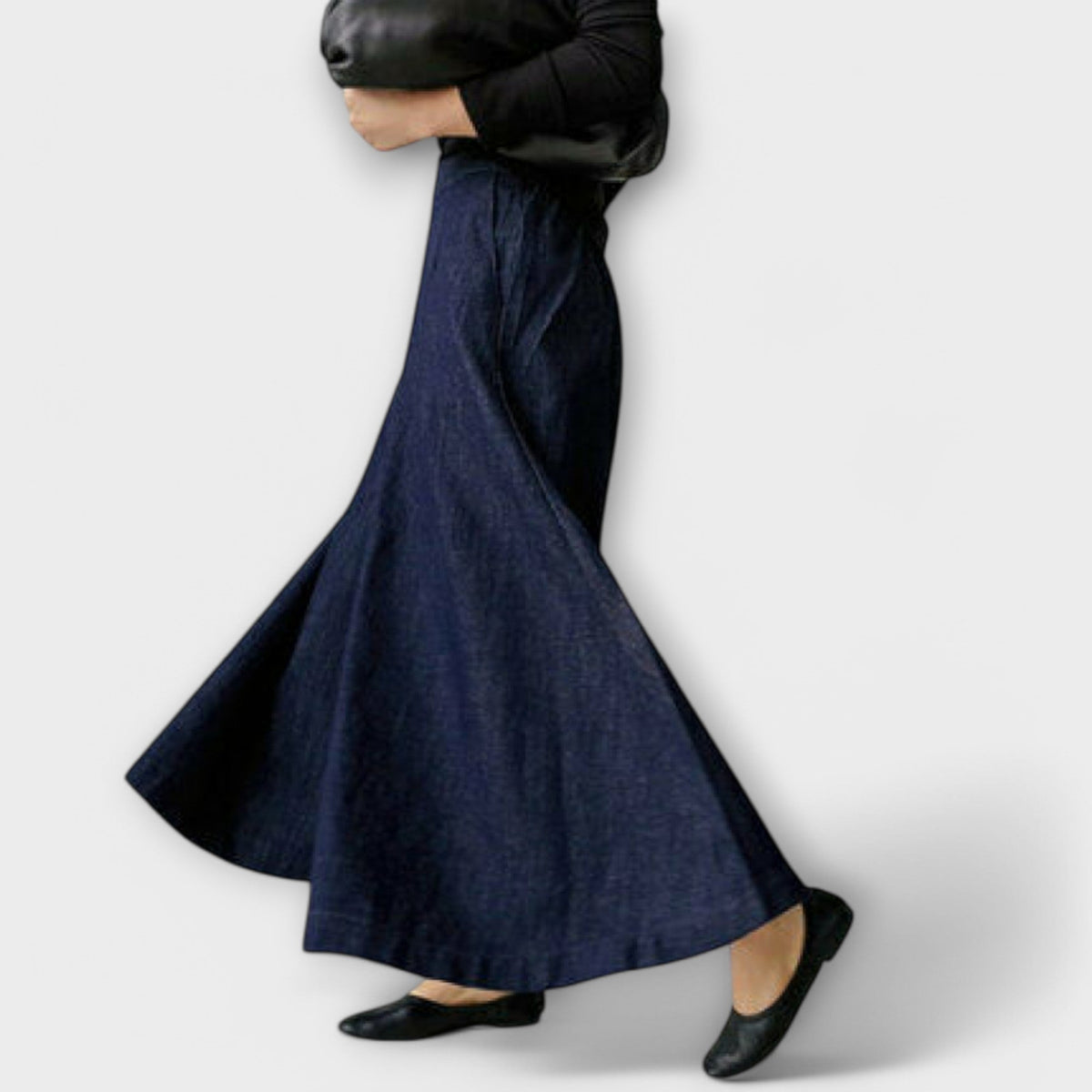Antonija – Women's trousers with wide legs