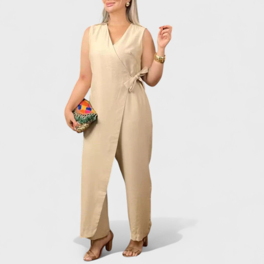 Milena - Elegant V-neck jumpsuit